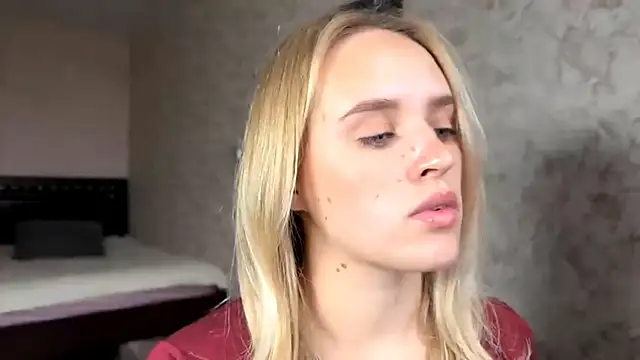 Snapshot of ElisabetLorney chatting on 6, 10, 2025 ElisabetLorney online show from 6, 10, 2025