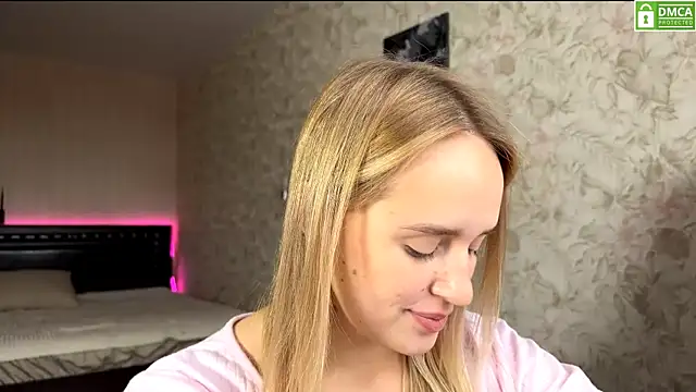 Snapshot of ElisabetLorney chatting on 22, 10, 2025 ElisabetLorney online show from 22, 10, 2025