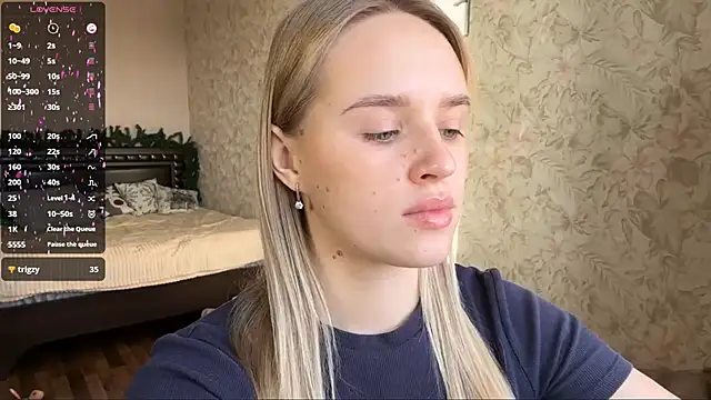 ElisabetLorney online show from 15, 12, 2025