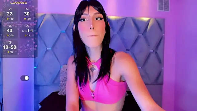 Honey Moontsts online show from 17, 6, 2026