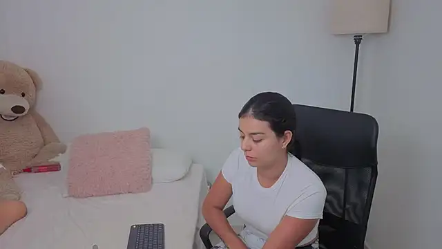 valerihouse online show from 17, 10, 2025