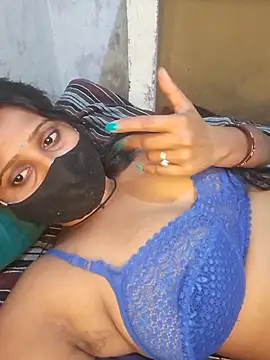 Minu love online show from 7, 3, 2026