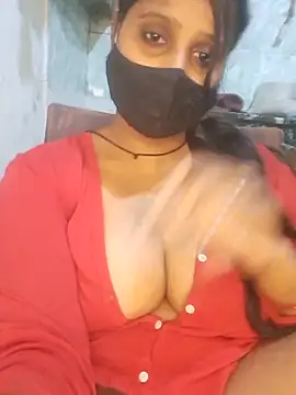 Snapshot of Minu_love chatting on 4, 4, 2026 Minu love online show from 4, 4, 2026
