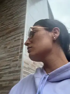 Scarlett 12 online show from 25, 2, 2026