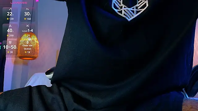 Snapshot of Thaiel_Fosteer chatting on 19, 3, 2026 Thaiel Fosteer online show from 19, 3, 2026