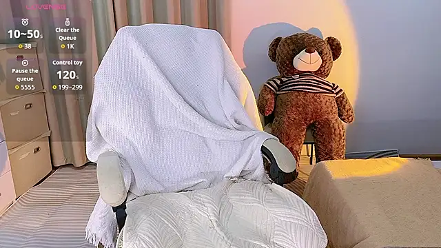 Snapshot of MoLi0066 chatting on 16, 9, 2025 MoLi0066 online show from 16, 9, 2025