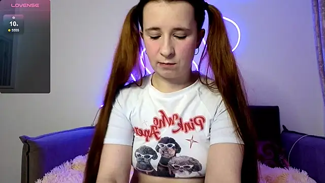  Linett  online show from 3, 11, 2025