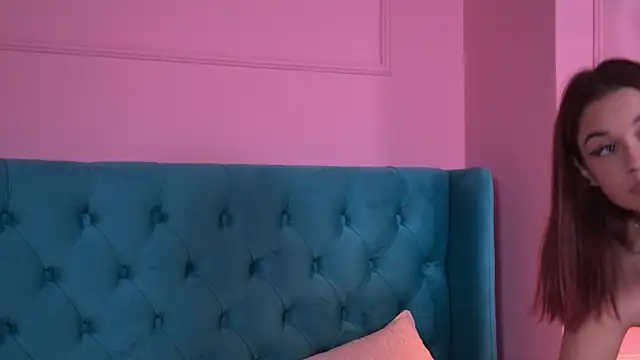 AlyraRose online show from 19, 9, 2025