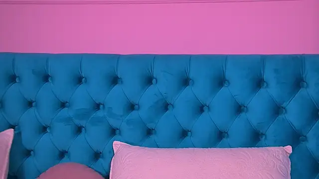 AlyraRose online show from 26, 9, 2025