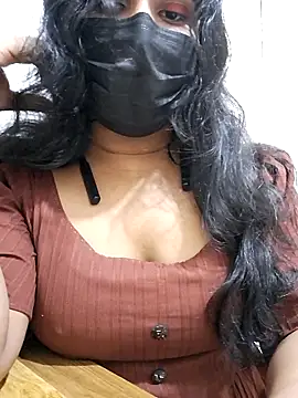 Snapshot of BeautyGirl_sara chatting on 10, 9, 2025 BeautyGirl sara online show from 10, 9, 2025