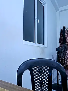 Snapshot of BeautyGirl_sara chatting on 12, 9, 2025 BeautyGirl sara online show from 12, 9, 2025