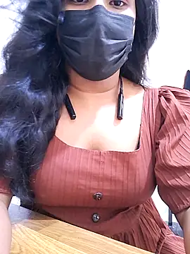 Snapshot of BeautyGirl_sara chatting on 19, 9, 2025 BeautyGirl sara online show from 19, 9, 2025