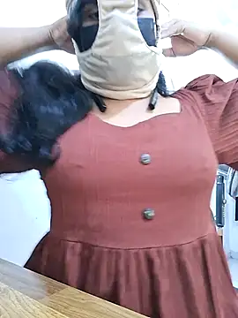 Snapshot of BeautyGirl_sara chatting on 21, 9, 2025 BeautyGirl sara online show from 21, 9, 2025