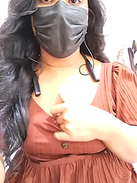 Snapshot of BeautyGirl_sara chatting on 9, 11, 2025 BeautyGirl sara online show from 9, 11, 2025