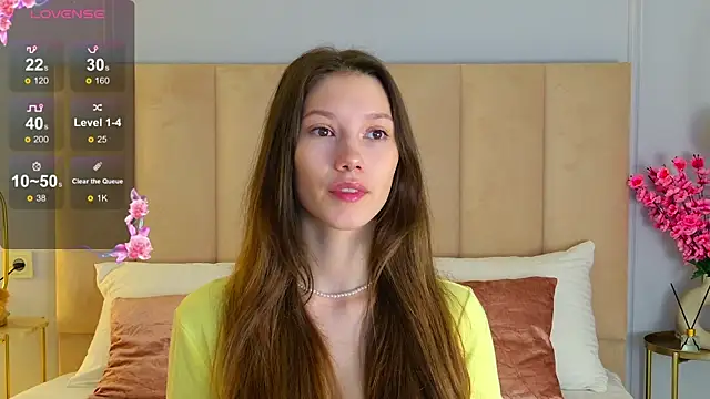 Snapshot of MaryNixon_ chatting on 13, 11, 2025 MaryNixon online show from 13, 11, 2025