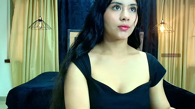 Snapshot of Honey_Love__ chatting on 30, 9, 2025 Honey Love   online show from 30, 9, 2025