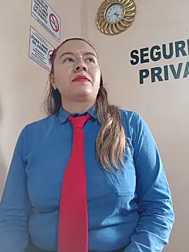 Hannah-colx online show from 9, 6, 2026