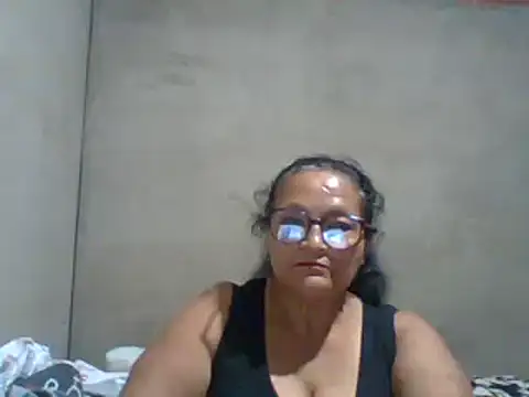 Snapshot of _Cristal chatting on 21, 10, 2025  Cristal online show from 21, 10, 2025