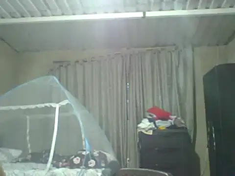Snapshot of _Cristal chatting on 25, 10, 2025  Cristal online show from 25, 10, 2025