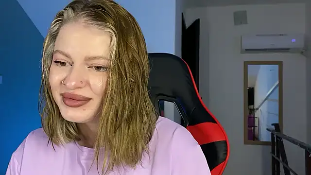 Mia Kamp online show from 14, 9, 2025