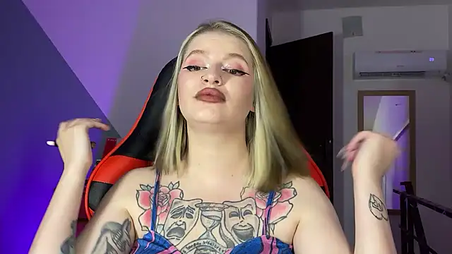 Mia Kamp online show from 21, 9, 2025