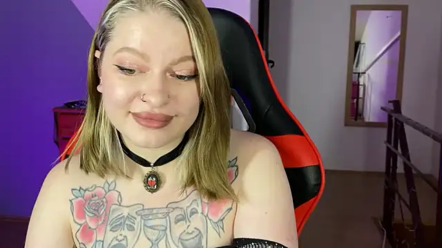 Mia Kamp online show from 2, 10, 2025