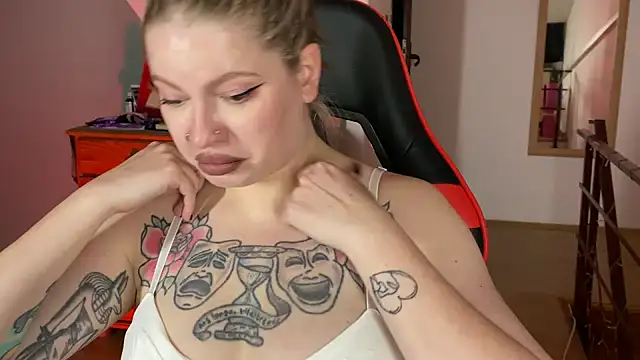 Mia Kamp online show from 16, 10, 2025