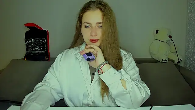 Snapshot of yourgem__ chatting on 9, 9, 2025 yourgem online show from 9, 9, 2025