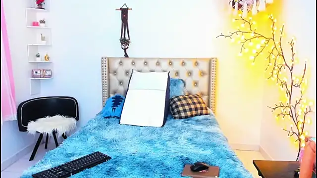 LenaStylesOA online show from 23, 9, 2025