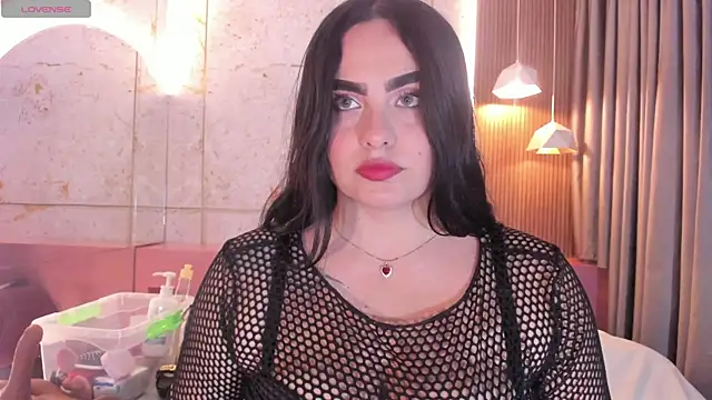 sofiiacarson online show from 13, 6, 2026