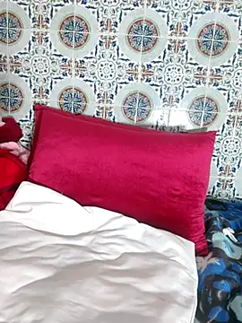 Hot-lino online show from 3, 12, 2025