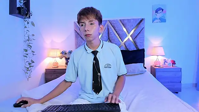 Hyunjin Son online show from 24, 10, 2025