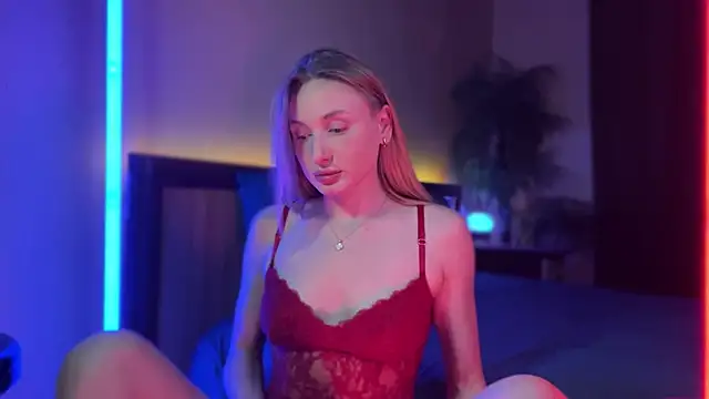 LovaMay online show from 9, 5, 2026