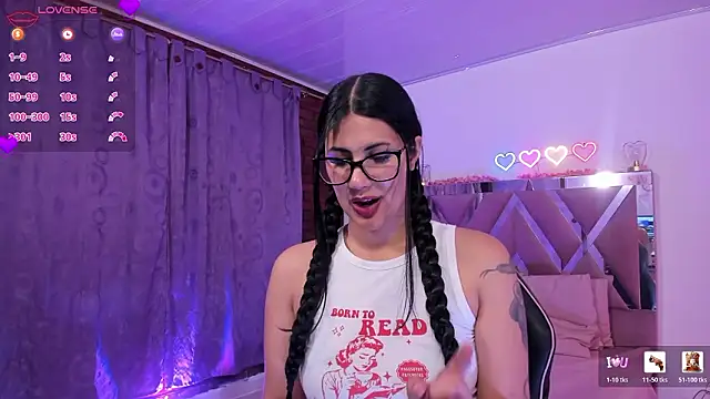 Snapshot of Babyvenu_tay chatting on 4, 2, 2026 Babyvenu tay online show from 4, 2, 2026