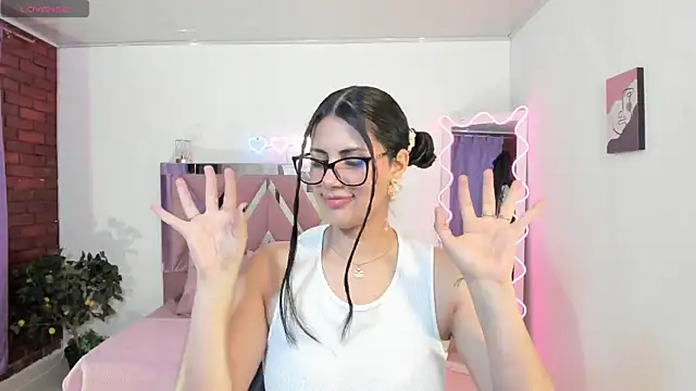 Snapshot of Babyvenu_tay chatting on 20, 3, 2026 Babyvenu tay online show from 20, 3, 2026