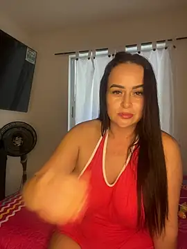 Snapshot of kattywil chatting on 14, 4, 2026 kattywil online show from 14, 4, 2026