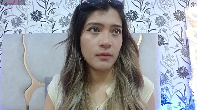 Hanaa tay online show from 9, 10, 2025