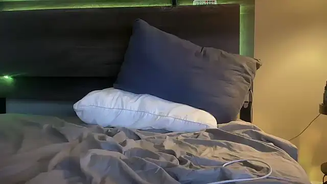 Snapshot of Matttsohot chatting on 14, 1, 2026 Matttsohot online show from 14, 1, 2026