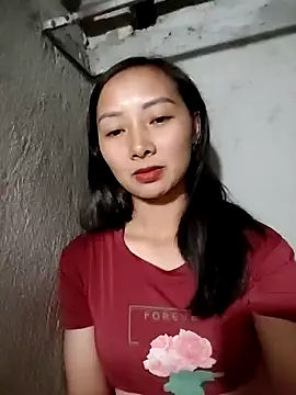 Snapshot of _Nabe69_ chatting on 7, 10, 2025 Nabe69 online show from 7, 10, 2025