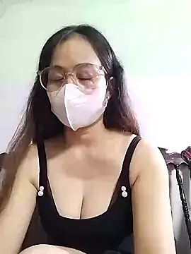 Snapshot of HELEN686 chatting on 13, 9, 2025 HELEN686 online show from 13, 9, 2025