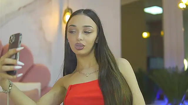 AmiraVeyl online show from 28, 9, 2025