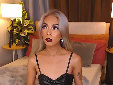 Snapshot of CelestinaMarquez0427 chatting on 28, 9, 2025 CelestinaMarquez0427 online show from 28, 9, 2025