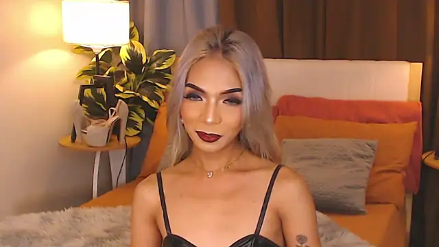 Snapshot of CelestinaMarquez0427 chatting on 9, 10, 2025 CelestinaMarquez0427 online show from 9, 10, 2025