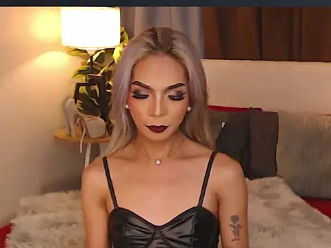 Snapshot of CelestinaMarquez0427 chatting on 19, 10, 2025 CelestinaMarquez0427 online show from 19, 10, 2025