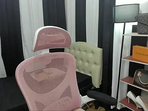 BigUncutCockRhein online show from 6, 11, 2025