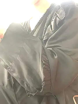 Snapshot of Tieuvi_18 chatting on 29, 10, 2025 Tieuvi 18 online show from 29, 10, 2025