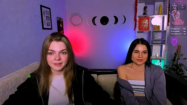 Snapshot of veronica_bubble chatting on 17, 4, 2026 veronica bubble online show from 17, 4, 2026