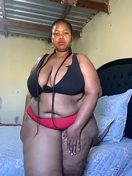 Snapshot of Curvycandy95 chatting on 14, 6, 2026 Curvycandy95 online show from 14, 6, 2026
