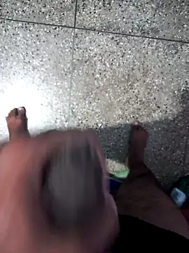 Snapshot of Hyd-bad-boy-25 chatting on 29, 9, 2025 Hyd-bad-boy-25 online show from 29, 9, 2025