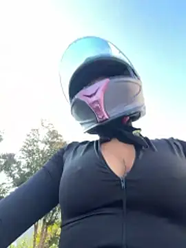 Snapshot of AlannaEvons chatting on 11, 2, 2026 AlannaEvons online show from 11, 2, 2026